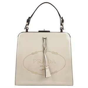 Prada Bag (bag used in opening scene of The Devil Wears Prada)